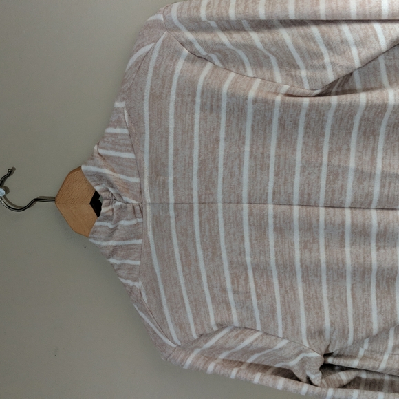 C&B Cardigan - Picture 5 of 7